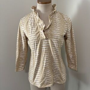 J McLaughlin Medium Durham Top in Catalina Cloth ~ 3/4 Sleeve Ruffle Classic